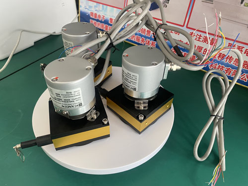 拉線位移傳感器通斷電時會產(chǎn)生瞬間的反向高壓 拉線位移傳感器通斷電時會產(chǎn)生瞬間的反向高壓