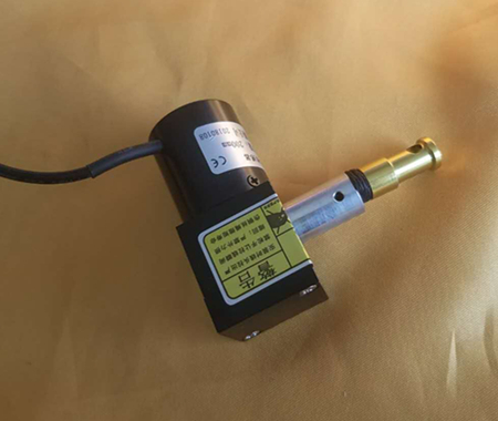 微型位移傳感器品牌-源自于精量電子